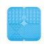 Tapis de léchage en silicone coloré avec ventouse pour chien, favorisant alimentation lente et calme pendant le bain